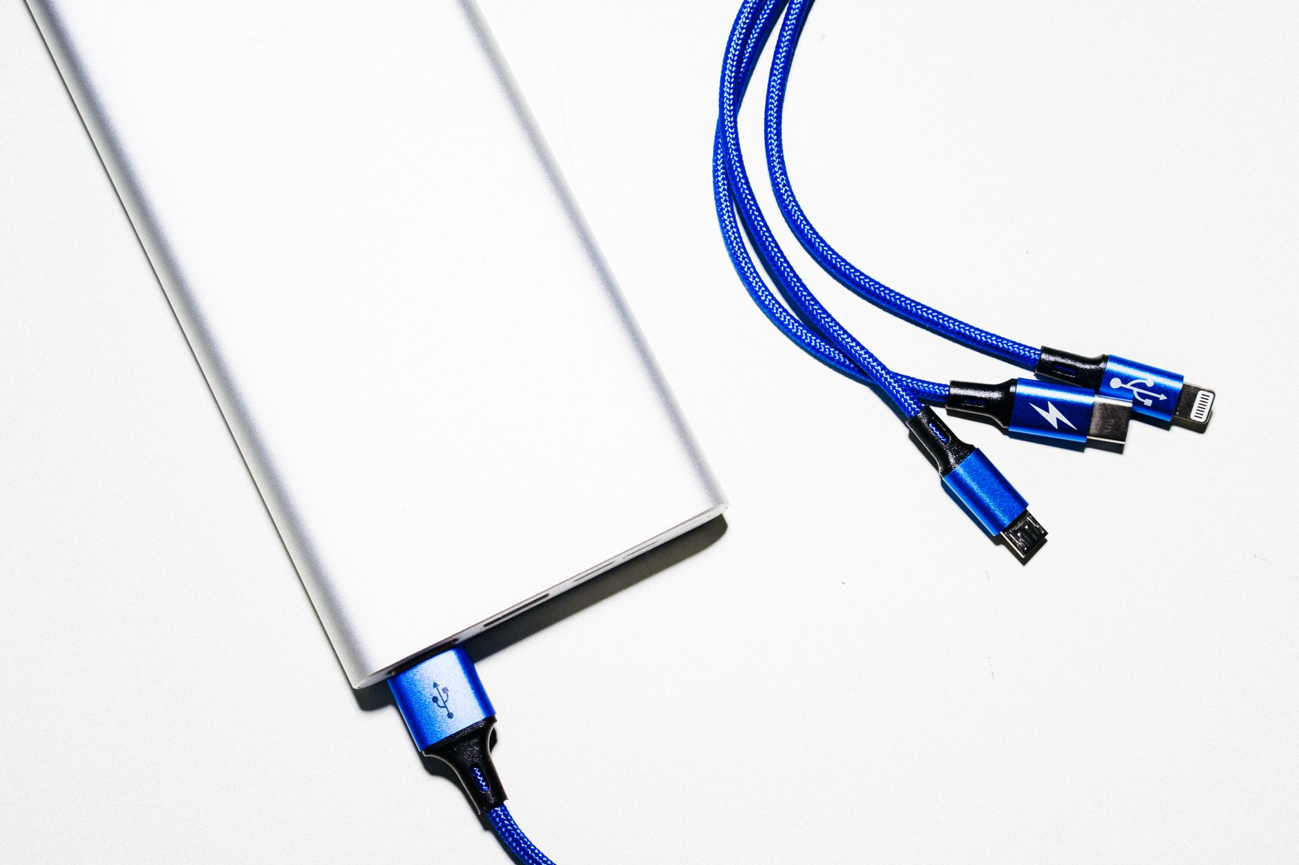Univerzálna nabíjačka USB-C 65 W